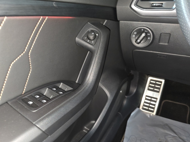 Ateca 2.0 TSI 4Drive+LED+NAVI+AHK+PARKLENK+APP-C