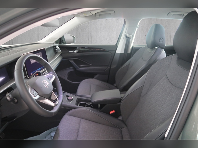 Tayron 1.5 eTSI Life+LED+AHK+NAVI-VORB.+PARKLENK