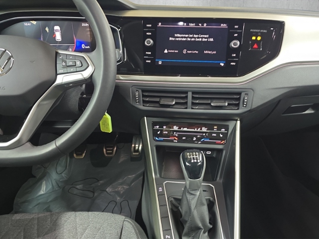 Taigo 1.0 TSI Move+LED+APP-C.+PDC+ACC+NAVI-VORB.