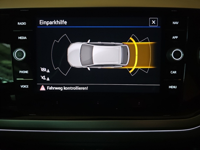 Taigo 1.0 TSI Move+LED+APP-C.+PDC+ACC+NAVI-VORB.
