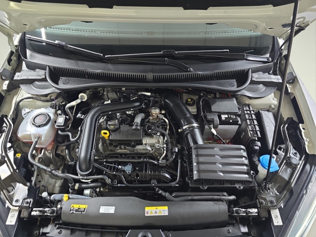 Taigo 1.0 TSI Move+LED+APP-C.+PDC+ACC+NAVI-VORB.