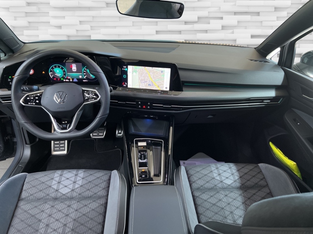 Golf Variant VIII 1.5 eTSI R-Line+AHK+LED+RFK