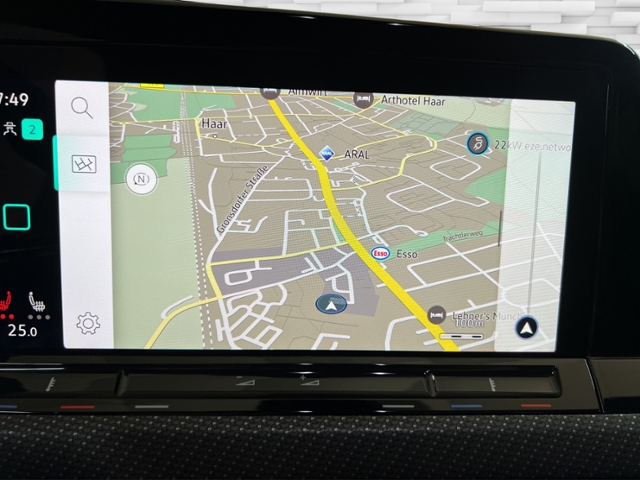 Golf Variant VIII 1.5 eTSI R-Line+AHK+LED+RFK