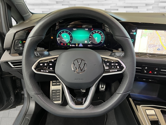 Golf Variant VIII 1.5 eTSI R-Line+AHK+LED+RFK