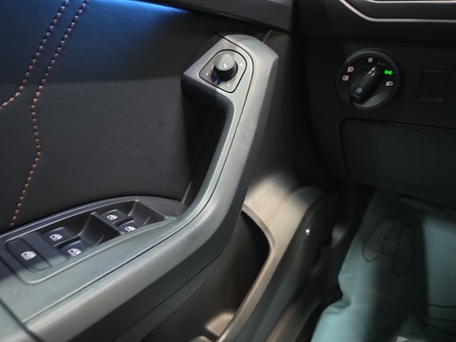 Ateca 2.0 TSI 4Drive+LED+NAVI+PARKLENK+APP-CON.