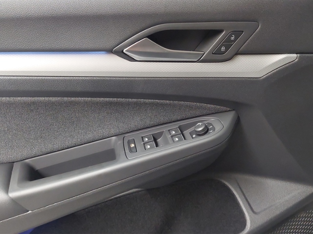 Golf VIII 1.0 eTSI Move+LED+APP+KEYLESS+NAV-VORB