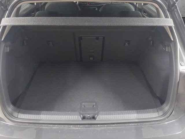 Golf VIII 1.0 eTSI Move+LED+APP+KEYLESS+NAV-VORB