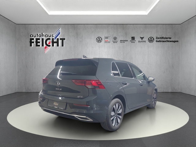 Golf VIII 1.0 eTSI Move+LED+APP+KEYLESS+NAV-VORB