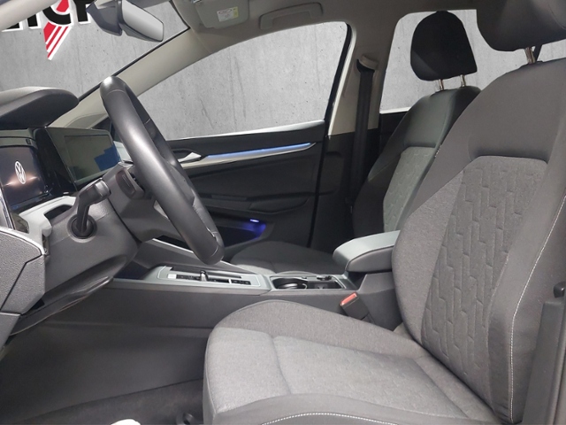 Golf VIII 1.0 eTSI Move+LED+APP+KEYLESS+NAV-VORB