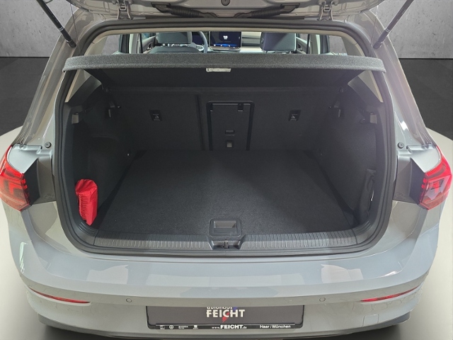Golf VIII 1.5 eTSI Life+LED+NAVI+PDC+APP-CO.+ACC