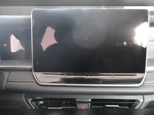 Tayron 1.5 eTSI Life+LED+NAVI+AHK+APP+AREA VIEW