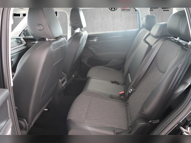 Tayron 1.5 eTSI Life+LED+NAVI+AHK+APP+AREA VIEW