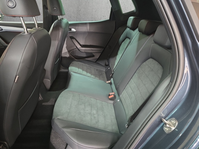Arona 1.0 TSI FR+LED+NAVI+AHK+PARKLENK+ACC+DAB