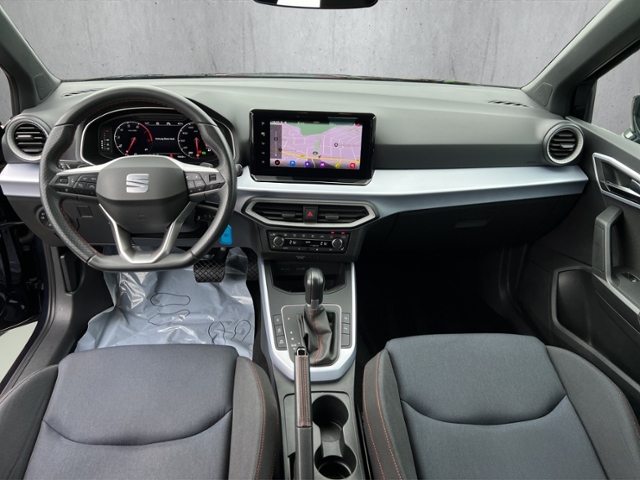 Arona 1.5 TSI FR+LED+NAVI+PARKLENK+APP-CONN.+AHK