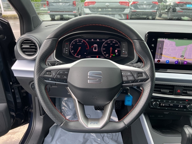 Arona 1.5 TSI FR+LED+NAVI+PARKLENK+APP-CONN.+AHK