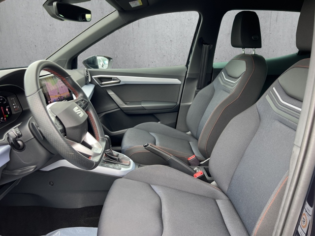 Arona 1.5 TSI FR+LED+NAVI+PARKLENK+APP-CONN.+AHK