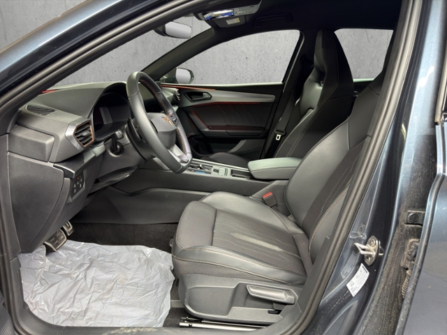 Leon 2.0 TSI LED+FULL LINK+RFK+NAVI+PARKLENK