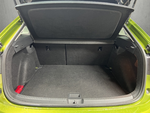 Taigo 1.5 TSI Style+LED-MATRIX+NAVI+AHK+PANO
