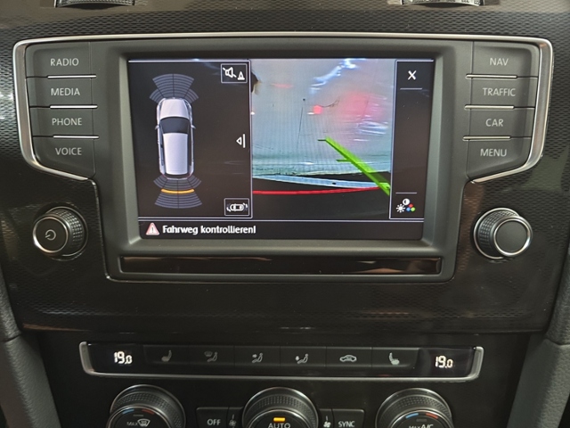 Golf VII GTI 2.0 TSI BI-XENON+NAVI+AHK+RFK+ACC