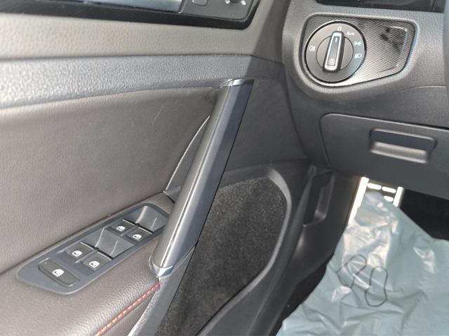 Golf VII GTI 2.0 TSI BI-XENON+NAVI+AHK+RFK+ACC