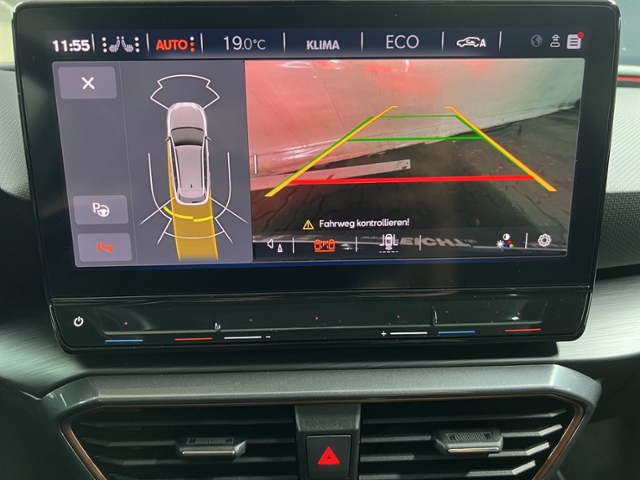 Leon Sportstourer 1.4 e-HYBRID LED+PANO+RFK