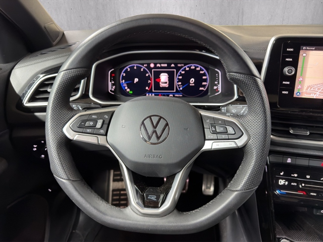 T-Roc 2.0 TSI R-Line 4Motion+PANO+IQ.LIGHT+RFK
