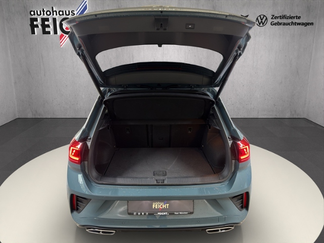 T-Roc 2.0 TSI R-Line 4Motion+PANO+IQ.LIGHT+RFK