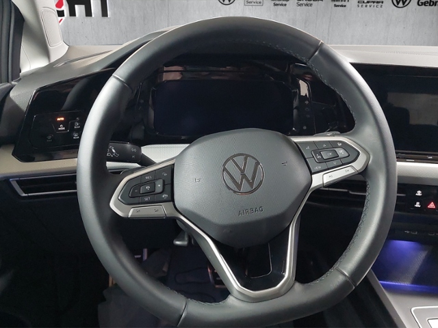 Golf VIII 1.0 eTSI Move+LED+NAVI+PDC+ACC+APP-CO.