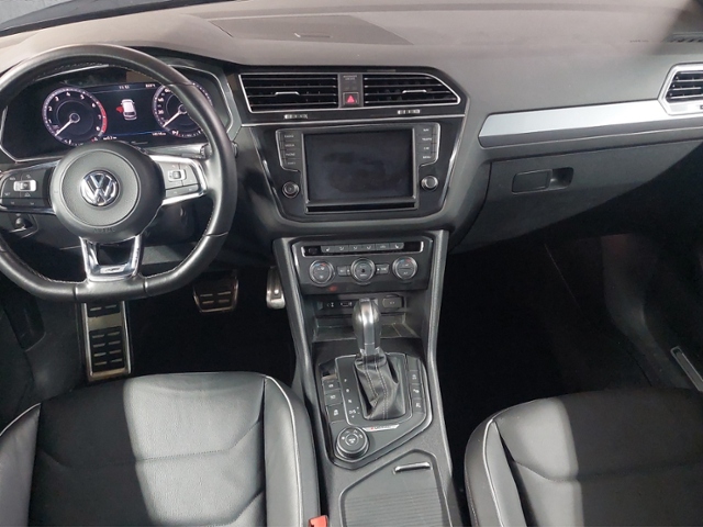 Tiguan 2.0 TSI R-Line+4Motion+LED+AHK+NAVI+APP-C