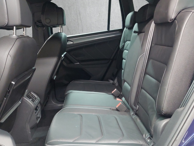 Tiguan 2.0 TSI R-Line+4Motion+LED+AHK+NAVI+APP-C