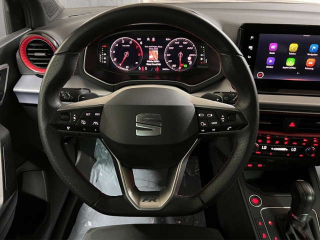 Ibiza 1.5 TSI FR+LED+NAVI+RFK+FRONT ASSIST+ACC