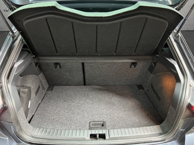 Ibiza 1.5 TSI FR+LED+NAVI+RFK+FRONT ASSIST+ACC