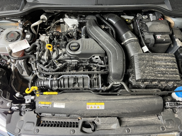 Ibiza 1.5 TSI FR+LED+NAVI+RFK+FRONT ASSIST+ACC
