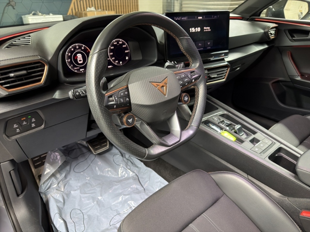 Leon Sportstourer 2.0 TSI 4Drive+FULL LINK+AHK