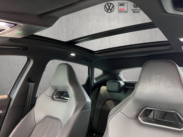 Formentor 1.5 TSI LED+NAVI+PANO+PARKLENK+APP