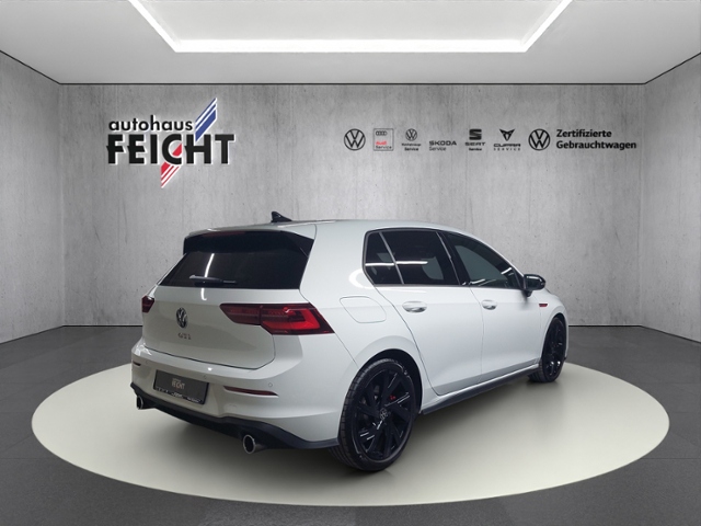Golf VIII GTI 2.0 TSI MATRIX-LED+NAV+RFK+APP+ACC