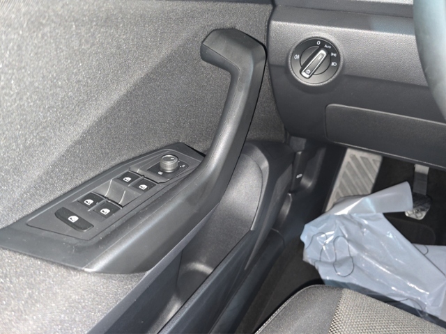 T-Roc 1.0 TSI Style+NAVI+PDC+FRONT ASSIST+DAB