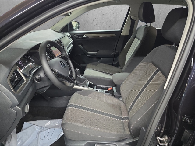 T-Roc 1.0 TSI Style+NAVI+PDC+FRONT ASSIST+DAB