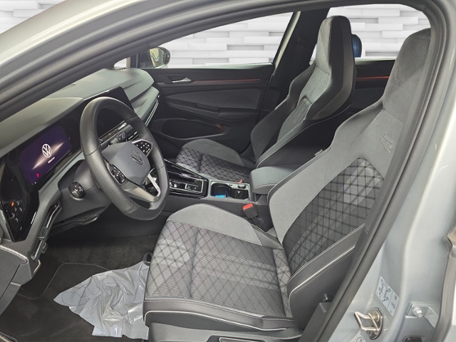 Golf Variant VIII 1.5 eTSI R-Line+LED+NAVI+APP-C