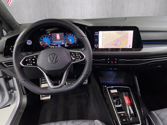 Golf Variant VIII 1.5 eTSI R-Line+LED+NAV+RFK