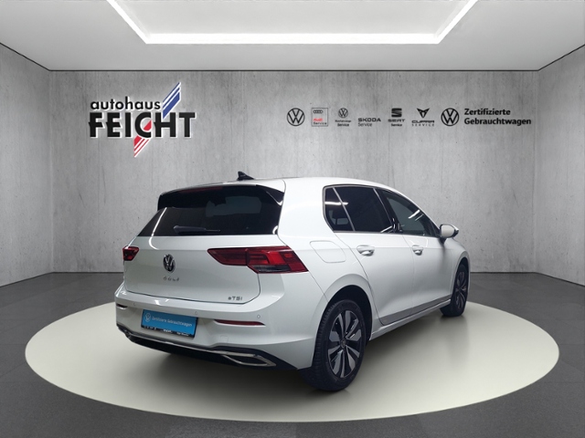 Golf VIII 1.0 eTSI Move+LED+NAVI+PDC+ACC+APP-CO.