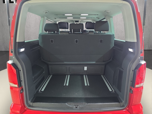 T6.1 Multivan 2.0 TDI Family+AHK+APP-C.+RFK+ACC