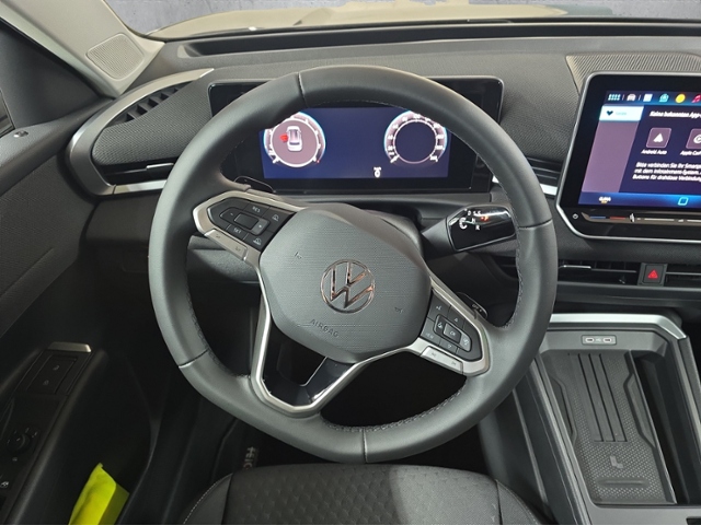 T-Roc 1.5 eTSI Trend+LED+FRONT ASSIST+PDC+APP-C.