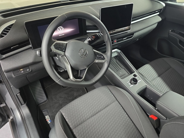T-Roc 1.5 eTSI Trend+LED+FRONT ASSIST+PDC+APP-C.
