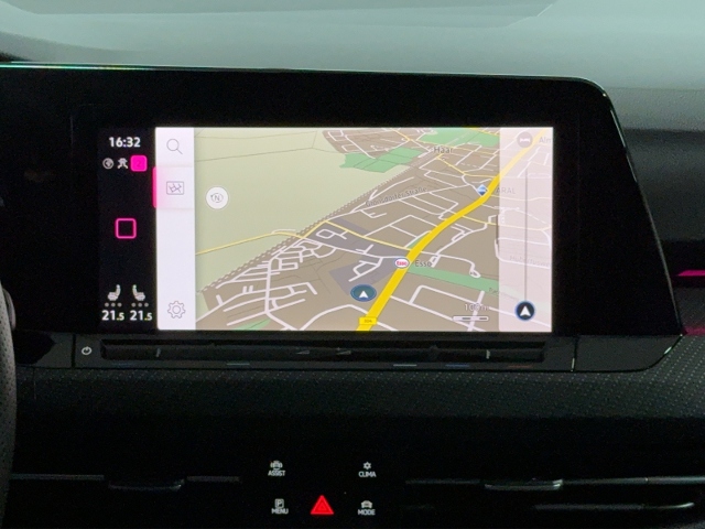 Golf VIII R 2.0 TSI 4Motion+NAVI+RFK+LED+APP-CO.