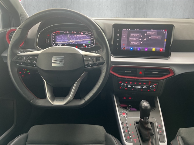 Arona 1.5 TSI FR+LED+RFK+PARKLENK+APP CONNECT