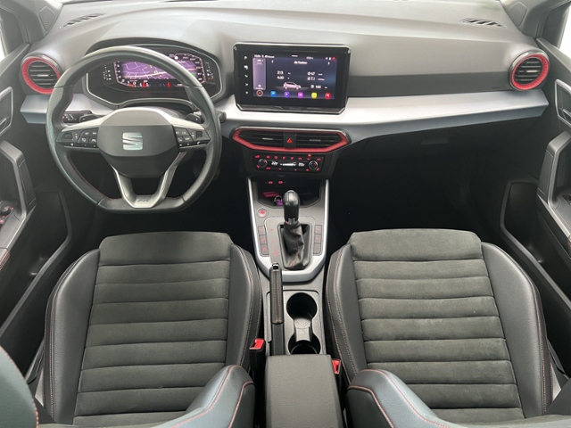 Arona 1.5 TSI FR+LED+RFK+PARKLENK+APP CONNECT