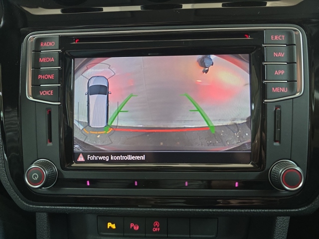 Caddy Kombi 1.4 TSI Highline+BI-XENON+NAV+PARKL.