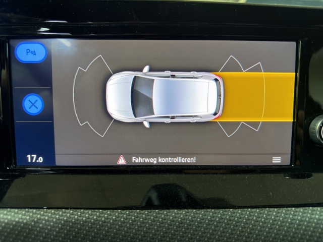 Golf VIII 1.5 eTSI R-Line+LED+KEYLESS+AMBI