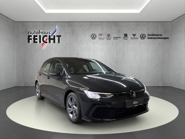 Golf VIII 1.5 eTSI R-Line+LED+KEYLESS+AMBI